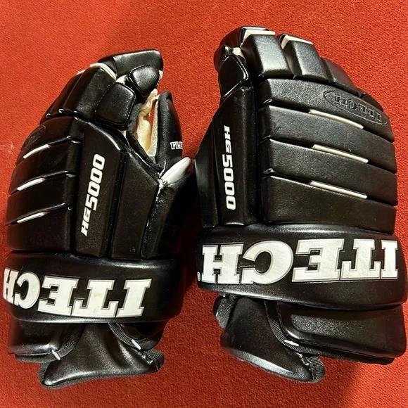 ITECH 14” hockey gloves  Good condition - Picture 4 of 7